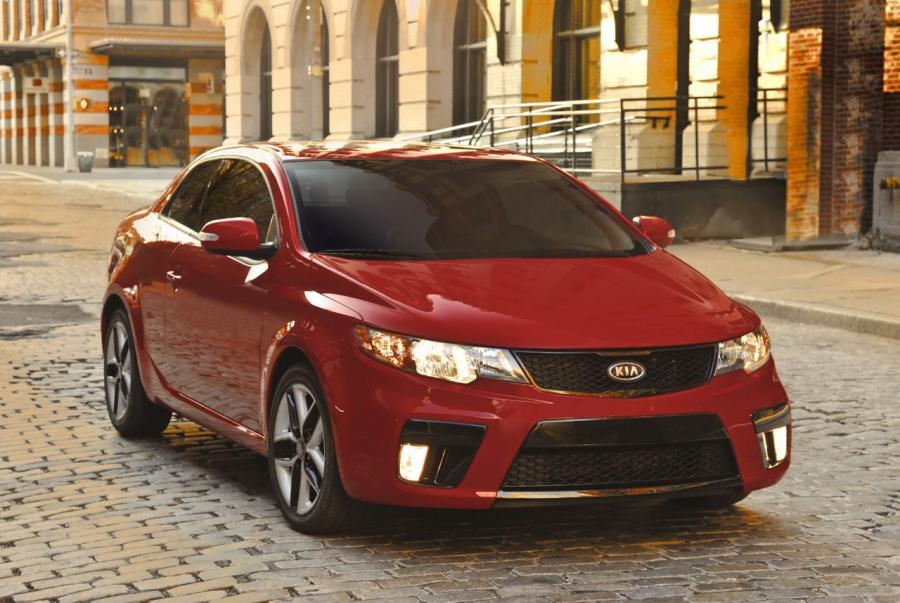  Kia Forte Koup 2009 года  (фото 67 из 169)
